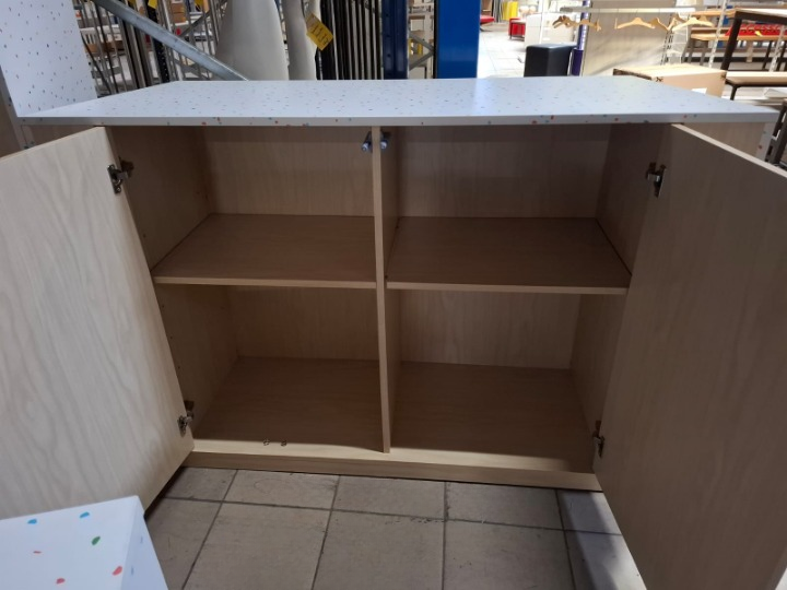 Comptoir et arrière-comptoir en bois moucheté coloré – L330 cm