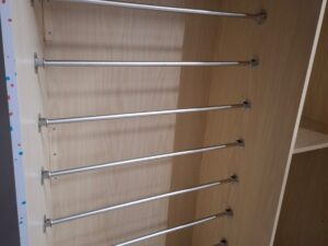 Meuble penderie / rangement à cintres en bois – L150 cm