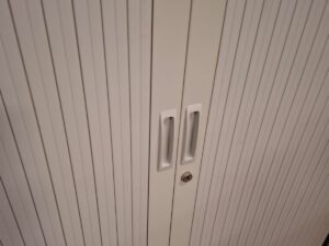 Armoire de bureau métallique grise sans clé – L120 cm