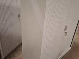 Armoire de bureau métallique grise avec clé – L120 cm