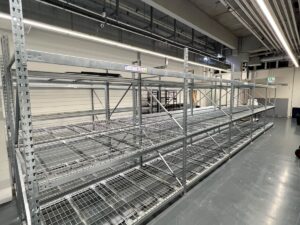 Lot de 5 racks de stockage gris 3 niveaux – L935 cm