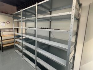 Lot de 3 éléments de stockage métalliques – H220 × P70 × L306 cm