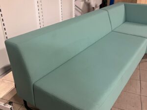 Canapé d’angle Haworth en tissu bleu turquoise – 2 parties