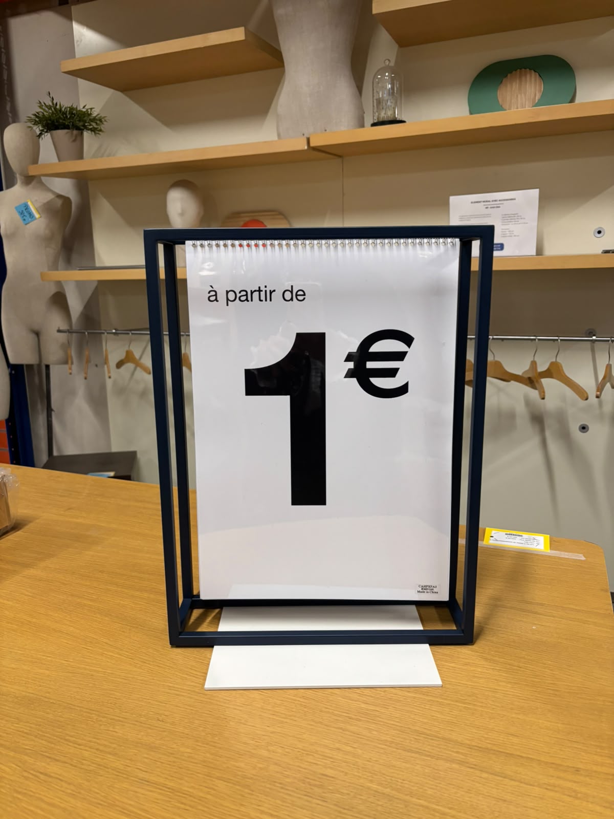 Pupitre support prix bleu et blanc métallique – H47,5 cm