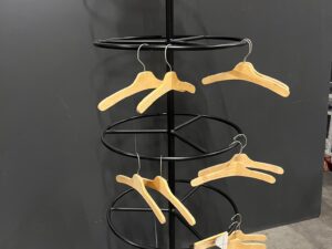 Présentoir 4 niveaux pour sous-vêtements et petits accessoires