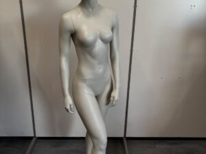 Mannequin femme Hans Boodt « Rachel » – H172 cm
