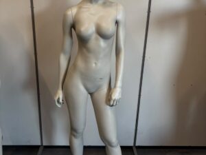 Mannequin femme Hans Boodt « Selène » – H179 cm