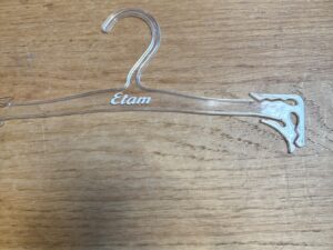 Lot de 100 cintres de lingerie – L27 cm