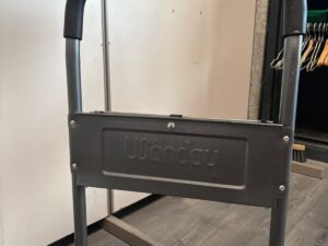 Chariot de manutention à roulettes Wonday – H83 × L47 cm