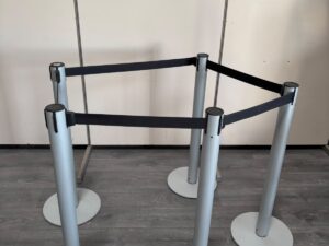 Lot de 5 poteaux de guidage à sangle – H96,5 cm