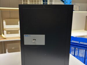Coffre-fort Clubbsafes avec clé – H61 × L45 cm