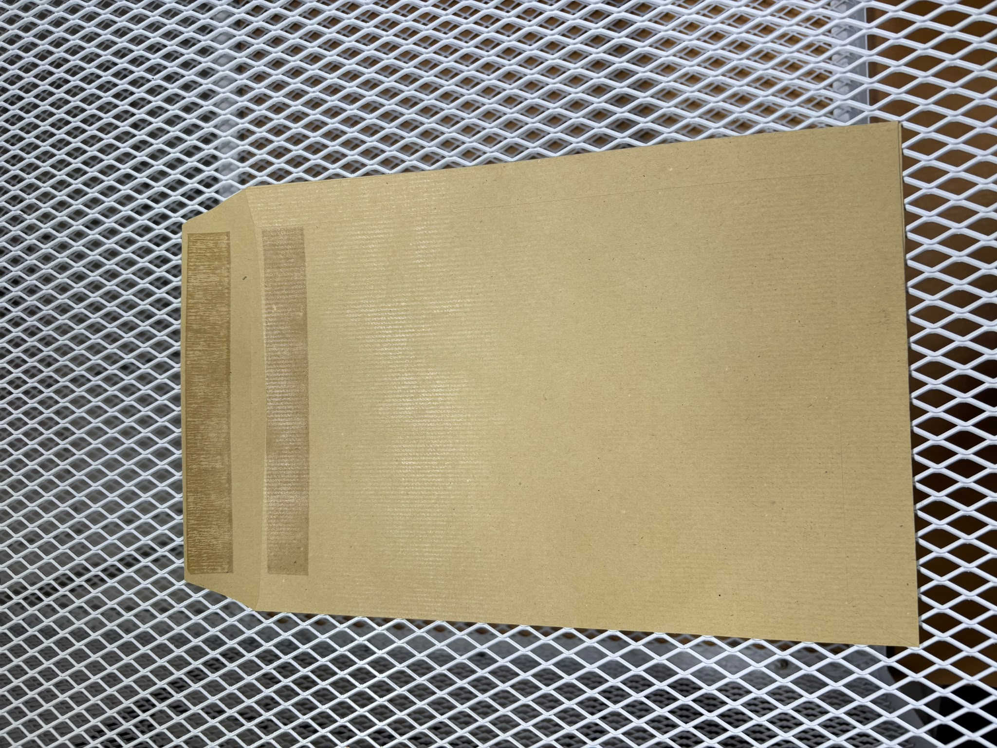 Lot de 270 enveloppes marron – 22,7 × 32,5 cm