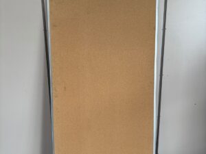 Tableau d’affichage en liège – L180 × H90 cm