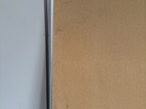 Tableau d’affichage en liège – L180 × H90 cm