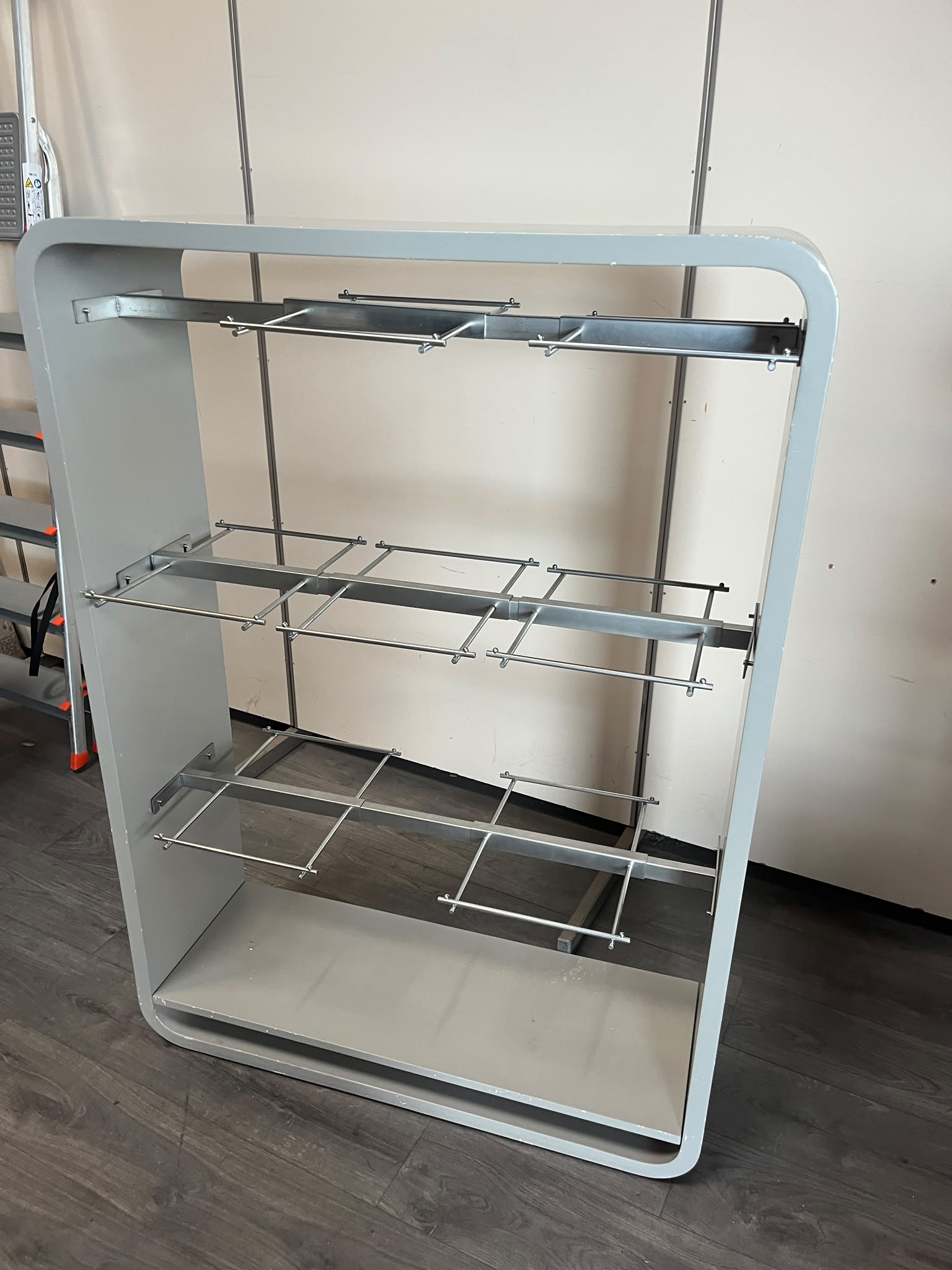 Gondole centrale grise – L100 × H139 cm