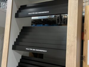 Meuble de présentation sur roulettes avec tiroir – H220 cm