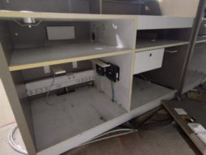 Comptoir d’accueil en bois avec PMR – L512 cm