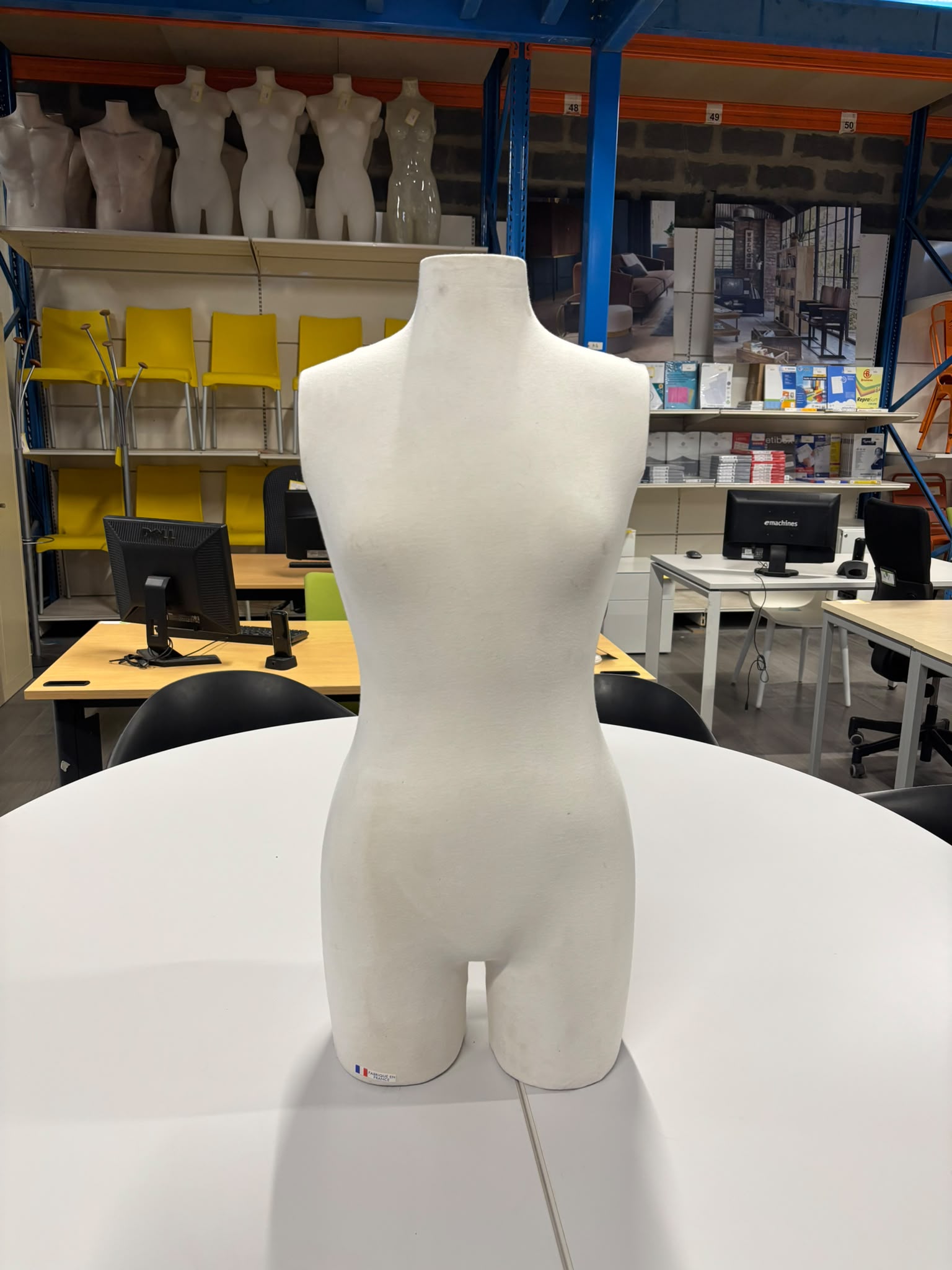 Buste mannequin femme demi-cuisse blanc – H82 cm