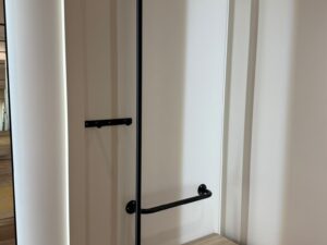 Cabine d’essayage PMR avec miroir LED – 198 × 160 × H225 cm